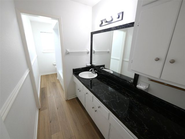 5018 Ash Court, Dickinson, TX 77539