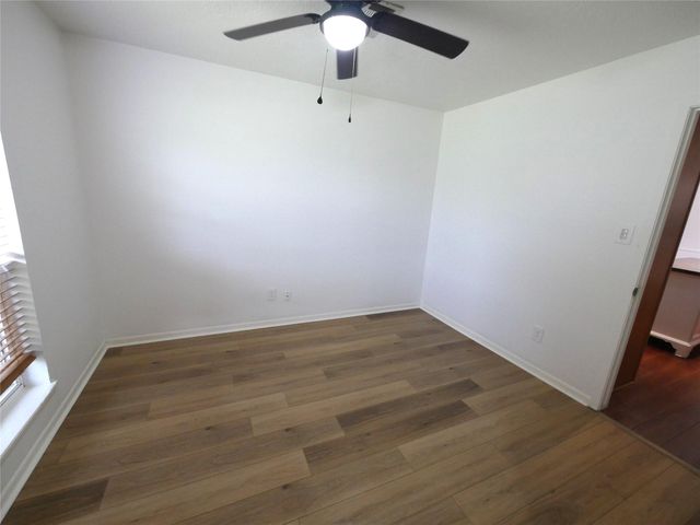 5018 Ash Court, Dickinson, TX 77539