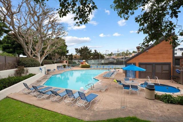 2252 Caminito Pajarito 126, San Diego, CA 92107