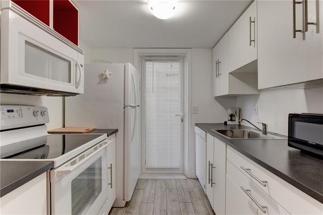 1461 S Ocean Boulevard 211, Lauderdale By The Sea, FL 33062