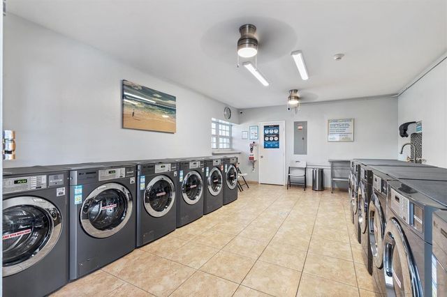 1461 S Ocean Boulevard 211, Lauderdale By The Sea, FL 33062