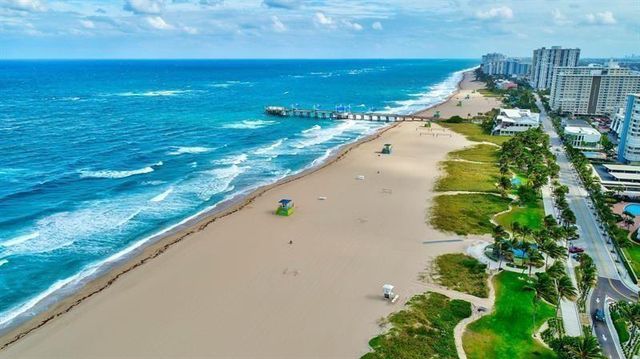 1461 S Ocean Boulevard 211, Lauderdale By The Sea, FL 33062