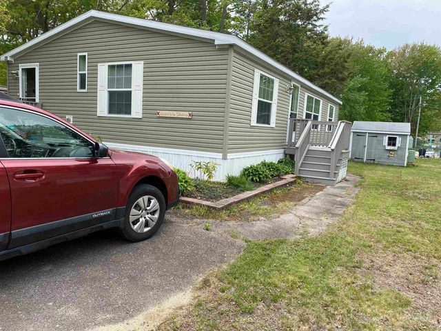 20 Spruce Court, Seabrook, NH 03874
