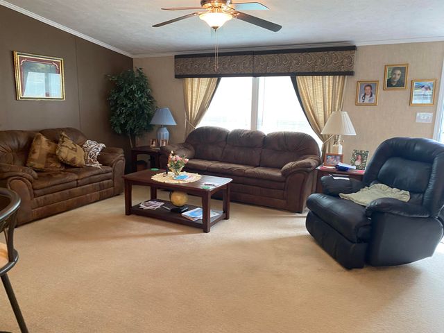 20 Spruce Court, Seabrook, NH 03874