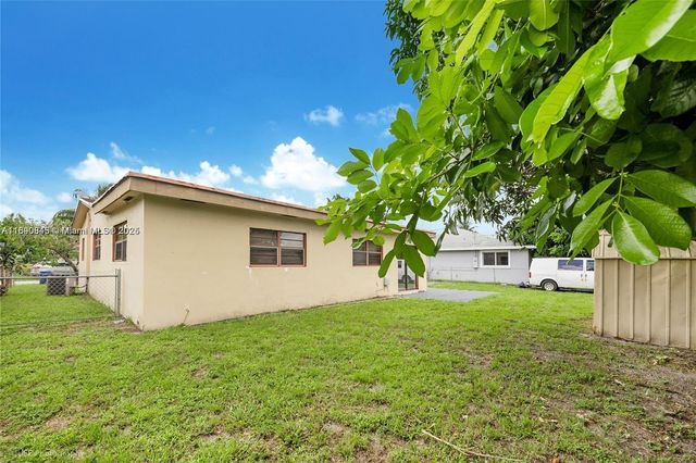 19225 NW 23rd Ave 0, Miami Gardens, FL 33056