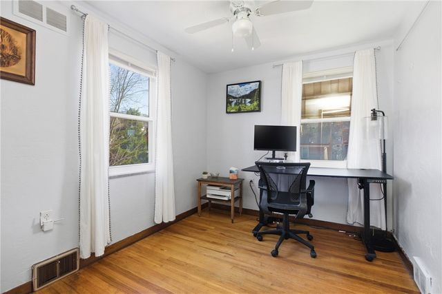 2902 Center St, Ingram, PA 15205