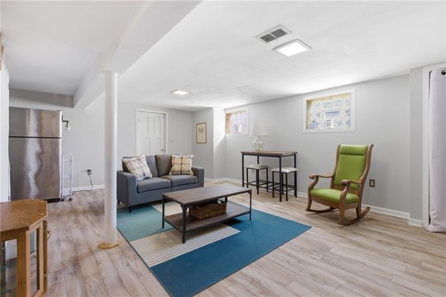 2902 Center St, Ingram, PA 15205