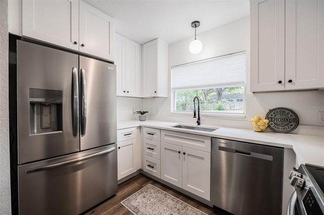 1634 S WARREN AVENUE, Lakeland, FL 33803