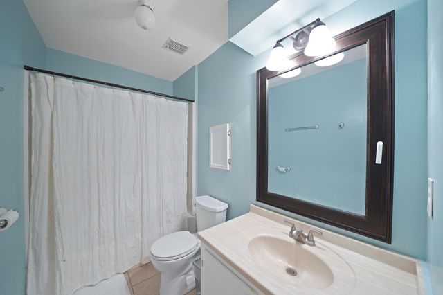 1235 Witte Road 8, Houston, TX 77055