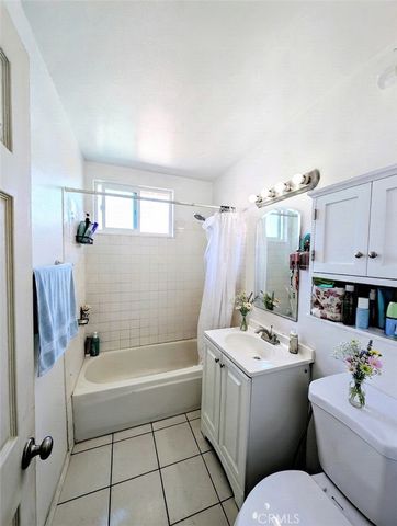 408 N Jackson Street, Santa Ana, CA 92703
