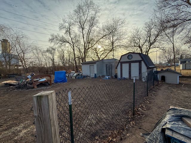 4102 8th Avenue, East Moline, IL 61244