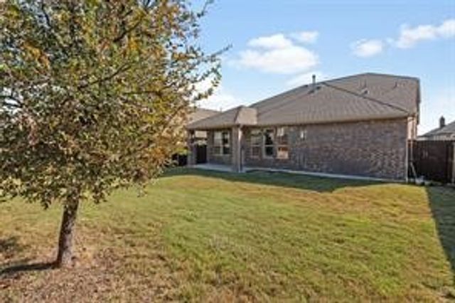 1413 Lake Grove Drive, Little Elm, TX 75068