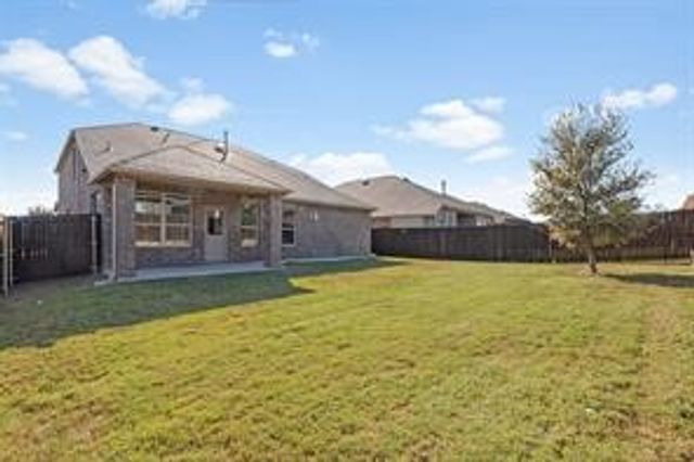 1413 Lake Grove Drive, Little Elm, TX 75068