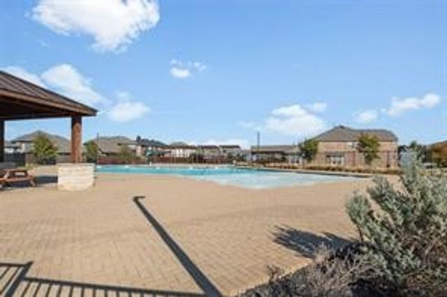 1413 Lake Grove Drive, Little Elm, TX 75068