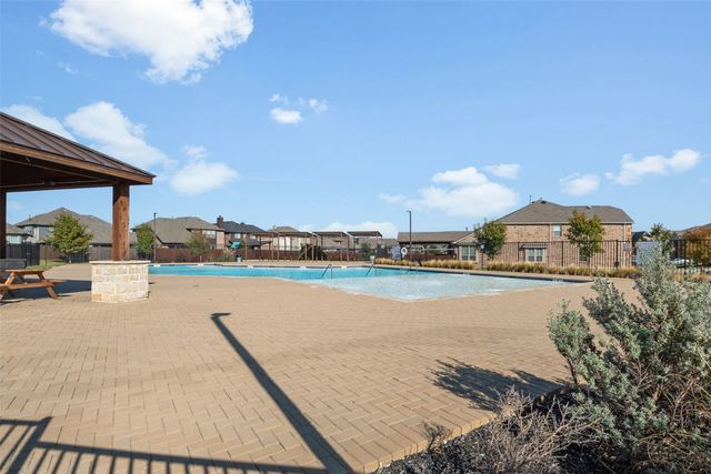 1413 Lake Grove Drive, Little Elm, TX 75068