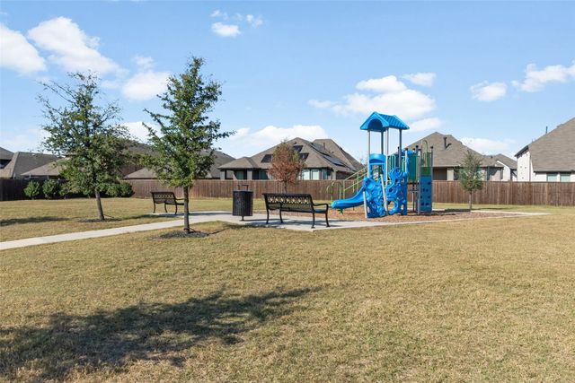 1413 Lake Grove Drive, Little Elm, TX 75068