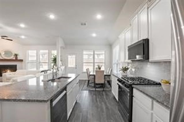1413 Lake Grove Drive, Little Elm, TX 75068