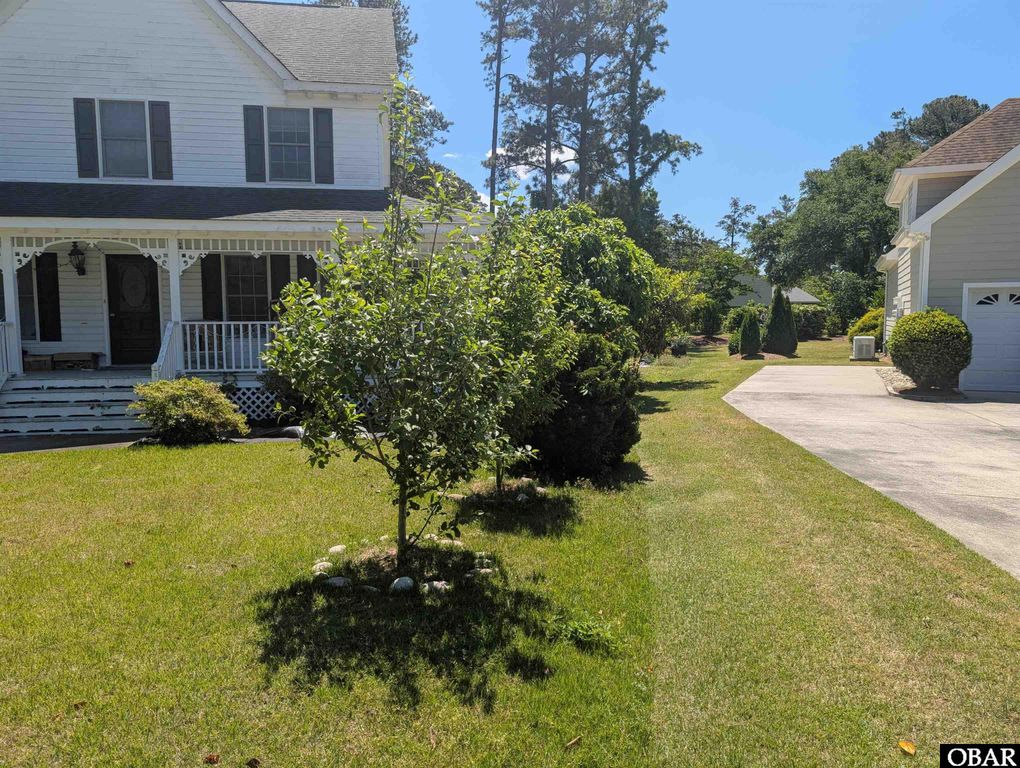 Image 2 of property listing at 115 Stratton Lane Lot 5, Manteo, NC 27954