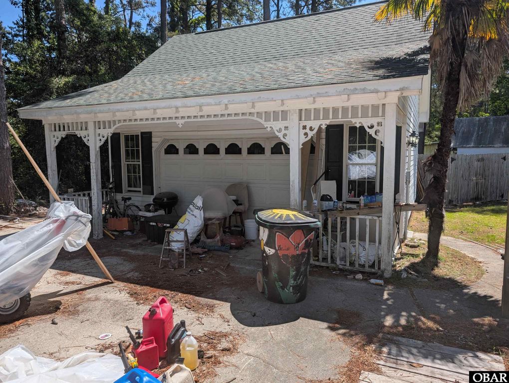 Image 6 of property listing at 115 Stratton Lane Lot 5, Manteo, NC 27954