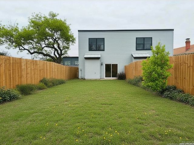 1834 Montana, San Antonio, TX 78203