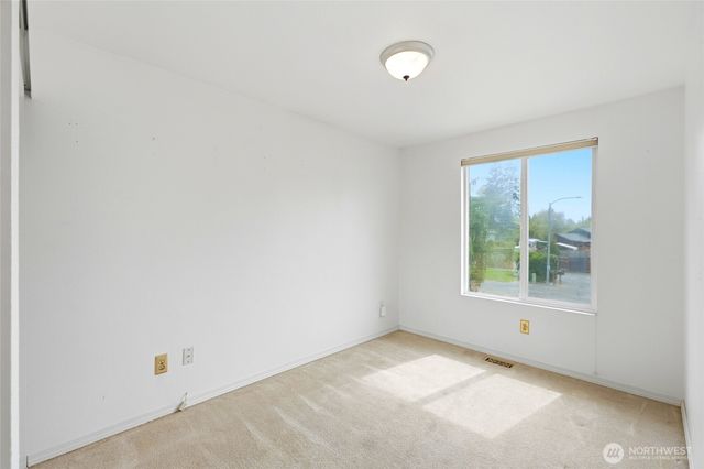 6113 95th Place NE, Marysville, WA 98270