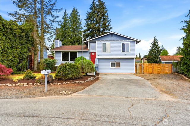 6113 95th Place NE, Marysville, WA 98270