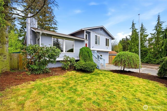 6113 95th Place NE, Marysville, WA 98270