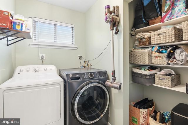 2402 ELM CIR, Lansdale, PA 19446