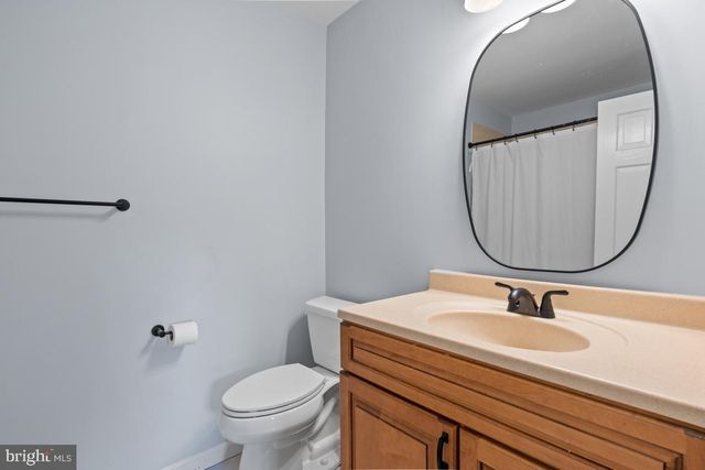 2402 ELM CIR, Lansdale, PA 19446