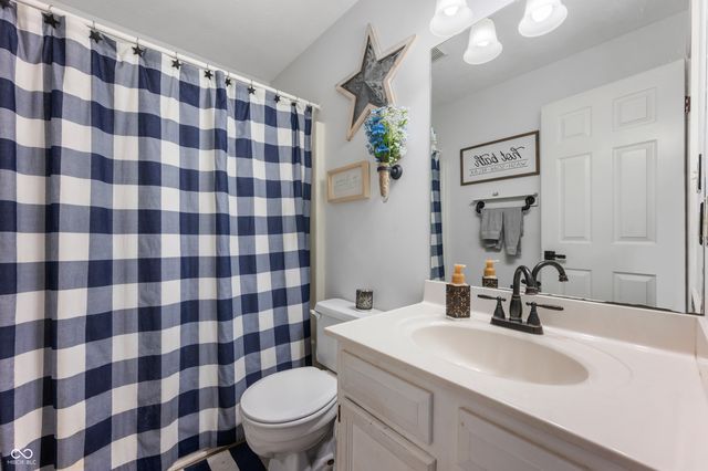 4909 W Prairiewood Drive, Muncie, IN 47304