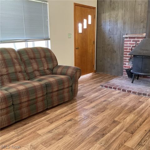 485 Grant Hill Road, Davisville, WV 26142