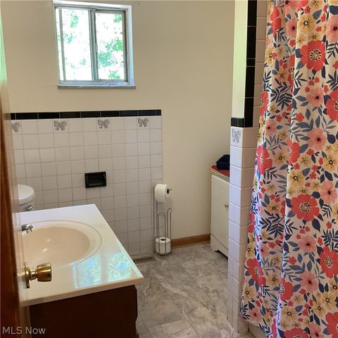 485 Grant Hill Road, Davisville, WV 26142