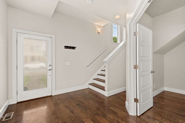 1724 6th Ave N Unit A, Nashville, TN 37208