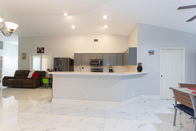 17566 71st Lane N, Loxahatchee, FL 33470