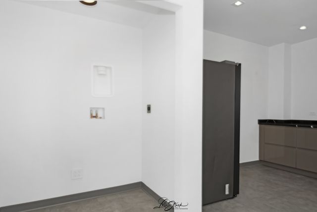 217 W Main Street, Lake Zurich, IL 60047