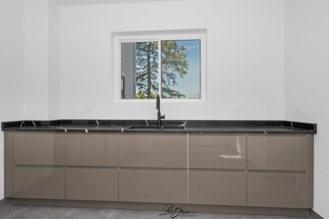 217 W Main Street, Lake Zurich, IL 60047