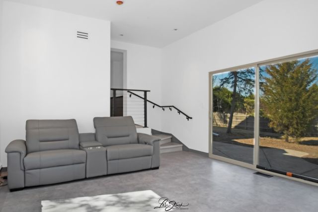 217 W Main Street, Lake Zurich, IL 60047