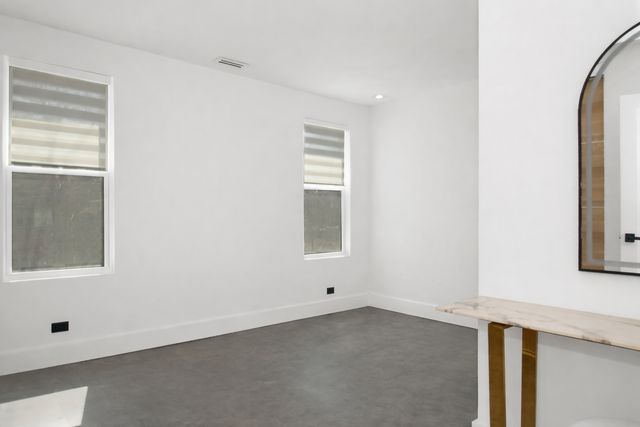 217 W Main Street, Lake Zurich, IL 60047