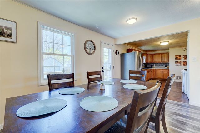 162 Nantucket Rd, Greece, NY 14626