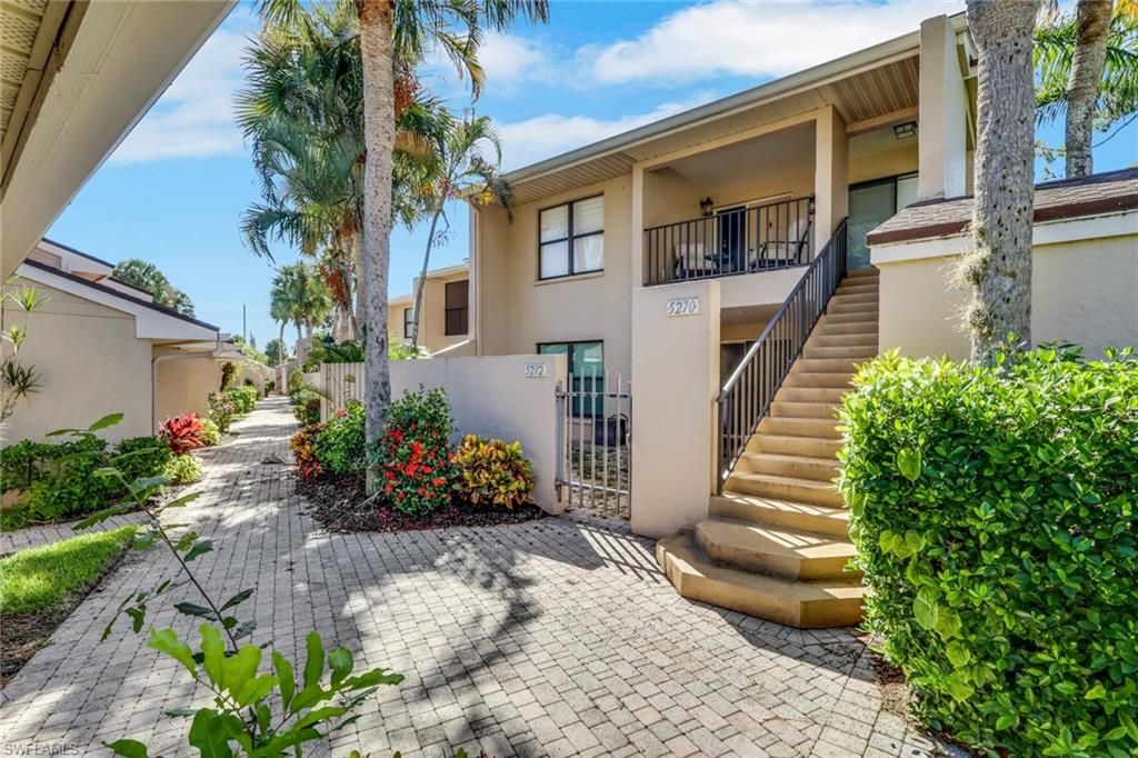 5270 Fox Hollow DR 607, NAPLES, FL 34104 — photo 2