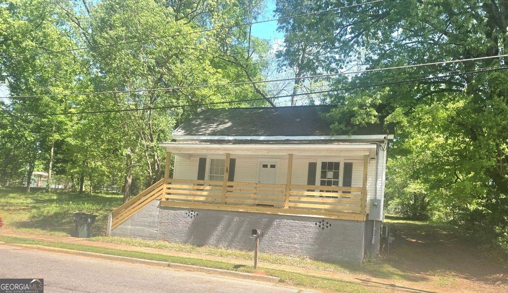 108 G Avenue, Thomaston, GA 30286