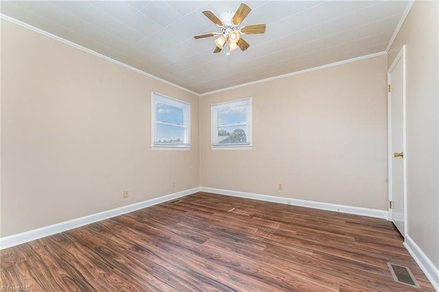 544 Edgewood Street, Kernersville, NC 27284