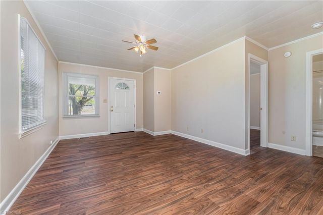 544 Edgewood Street, Kernersville, NC 27284