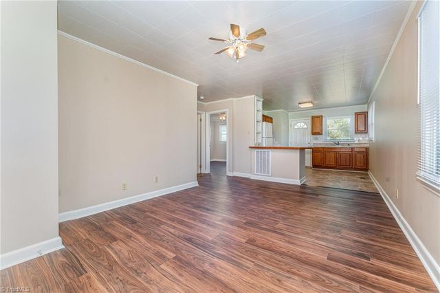 544 Edgewood Street, Kernersville, NC 27284