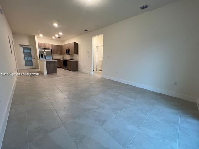8363 NW 41st Street A104, Doral, FL 33166
