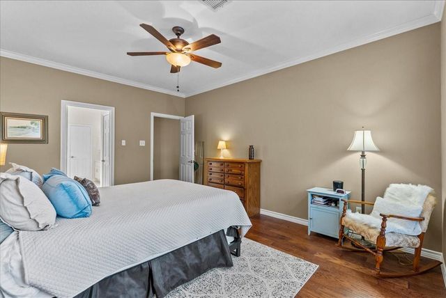 826 Prairie Brook Court, Houston, TX 77062