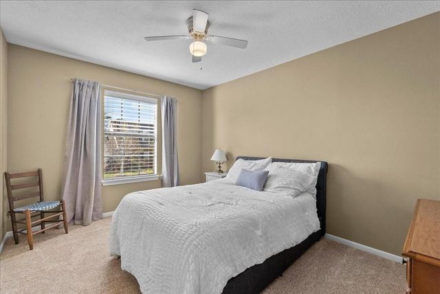 826 Prairie Brook Court, Houston, TX 77062