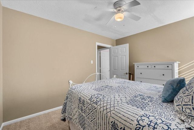 826 Prairie Brook Court, Houston, TX 77062