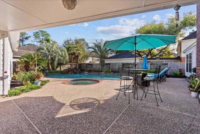 826 Prairie Brook Court, Houston, TX 77062