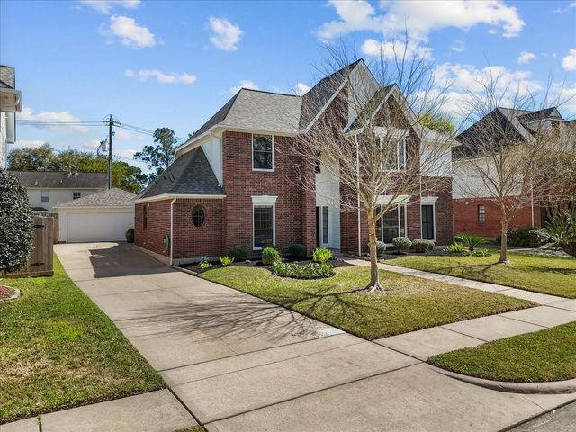 826 Prairie Brook Court, Houston, TX 77062